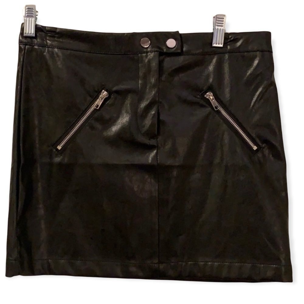 NWT Black Leather Skirt with front zippers